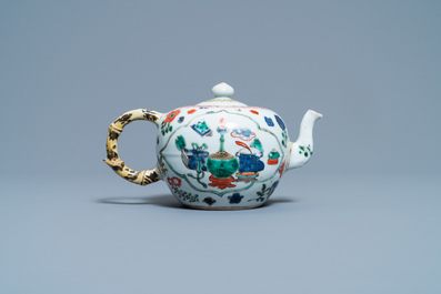A Chinese famille verte 'antiquities' teapot, Kangxi