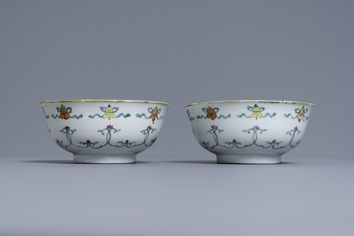 Een diverse collectie Chinees famille rose en monochroom porselein, Qianlong en later