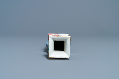 A Chinese square famille rose vase, 19th C.