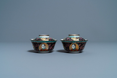 A pair of Chinese Thai market Bencharong bowls and covers, 20th C.
