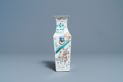A Chinese square famille rose vase, 19th C.