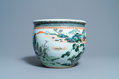 A Chinese famille verte fishbowl, 19th C.