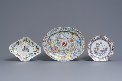 Een diverse collectie Chinees famille rose en monochroom porselein, Qianlong en later