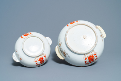 Twee Chinese dekselterrines met het wapen van Ross of Balnagowan voor de Schotse markt, Qianlong