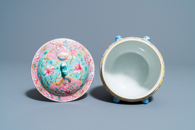 Een Chinese famille rose 'kamcheng' dekselkom voor de Straits of Peranakan markt, 19e eeuw