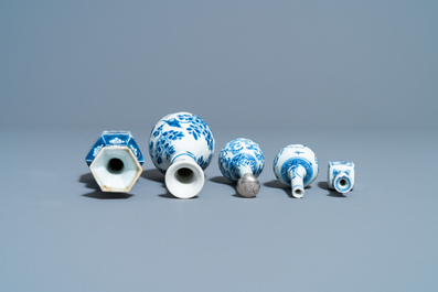 Six Chinese blue and white vases, Kangxi