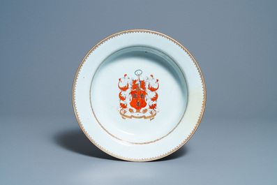 Zes Chinese schotels met het wapen van Ross of Balnagowan voor de Schotse markt, Qianlong