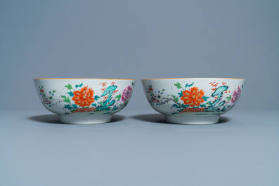 Een paar Chinese famille rose kommen, Qianlong