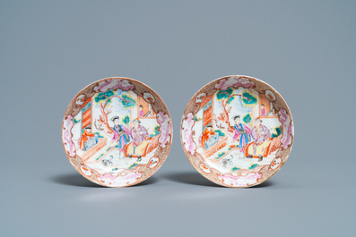 A pair of fine Chinese famille rose 'Mandarin' cups and saucers, Qianlong