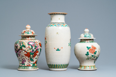 Three Chinese Nanking famille rose and verte crackle-glazed vases, 19/20th C.