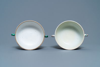 Two Chinese famille verte porringer bowls and covers, Kangxi
