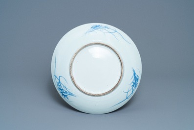 A Chinese blue and white 'peony' dish, 19th C.