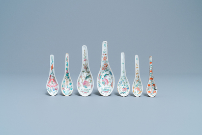 Twenty Chinese famille rose spoons for the Straits or Peranakan market, 19/20th C.