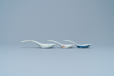 Fourteen Chinese 'dragon' spoons, 19/20th C.