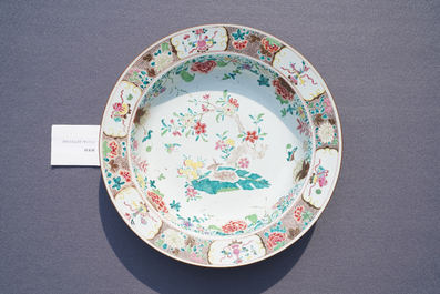 Two Chinese famille rose dishes, Yongzheng/Qianlong