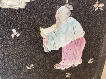 A pair of Chinese famille rose black gravel-ground plaques, Jiaqing