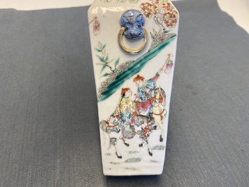 A Chinese square famille rose vase, 19th C.