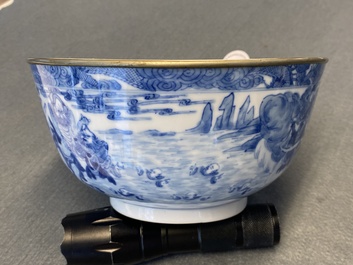 A Chinese blue and white Vietnamese market 'Bleu de Hue' bowl, Kangxi mark, 19th C.