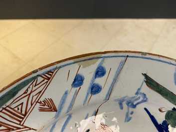 Een Delftse kasjmier palet schotel, 18e eeuw