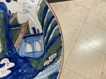 Een Delftse kasjmier palet schotel, 18e eeuw
