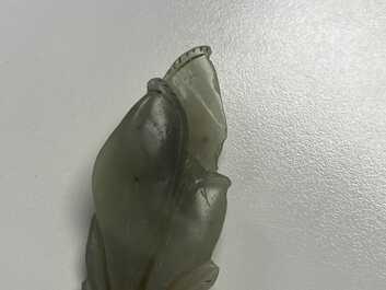 A collection of Chinese jade and hardstone carvings, Qing and later
