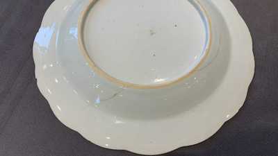 A composite 25-piece Chinese blue and white service, Qianlong