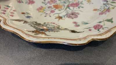 Een paar Chinese famille rose wapenborden voor de Deense markt, Qianlong