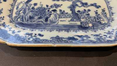 A composite 25-piece Chinese blue and white service, Qianlong