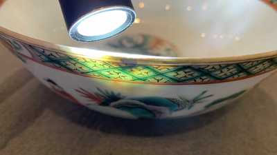 A Chinese blue and white jardini&egrave;re and two famille verte bowls, 19/20th C.
