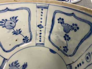 Five Chinese blue and white kraak porcelain bowls, Wanli