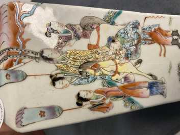 A Chinese square famille rose vase, 19th C.