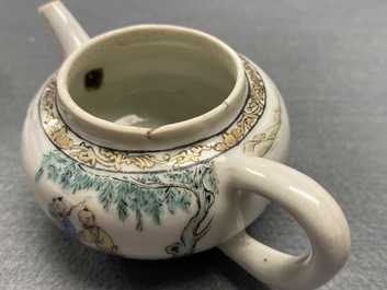 Two Chinese famille rose miniature teapots, Yongzheng/Qianlong