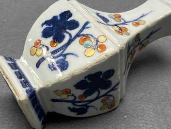 A pair of Chinese 'Pronk studio' vases, Qianlong