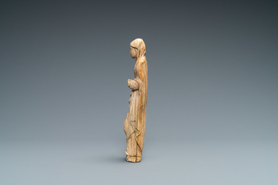 An ivory figure of a Madonna, 2nd half 16th C.