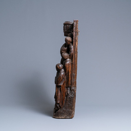 Un groupe en ch&ecirc;ne sculpt&eacute; repr&eacute;sentant la cons&eacute;cration d'un &eacute;v&ecirc;que, Nord de la France, vers 1500