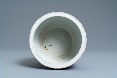 A Chinese blue and white jardini&egrave;re, Kangxi