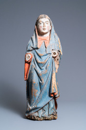 Een gepolychromeerde eikenhouten figuur van een monnik, 2e helft 15e eeuw