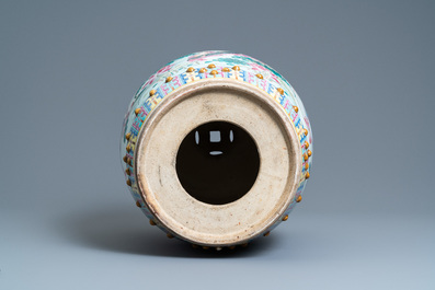 A Chinese famille rose 'ducks in a lotus pond' garden seat, 19th C.
