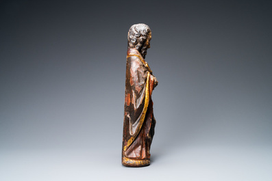 Een gepolychromeerde houten figuur van Petrus, Frankrijk, 16e eeuw