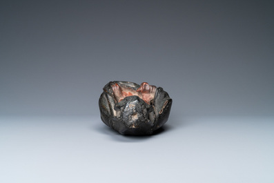 Une statue de la Vierge de Calvaire en ch&ecirc;ne sculpt&eacute; et polychrom&eacute;, vers 1500