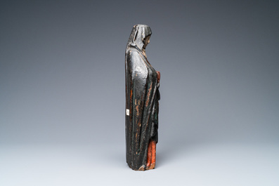 Une statue de la Vierge de Calvaire en ch&ecirc;ne sculpt&eacute; et polychrom&eacute;, vers 1500