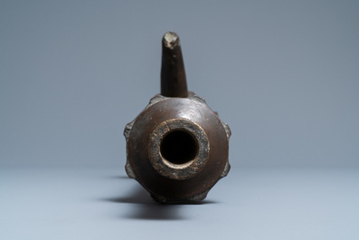A bronze portable 'Lantaka' cannon, Indonesia or Malaysia, 17/18th C.