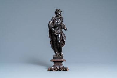 Een eikenhouten 'Ecce Homo' figuur, ca. 1600