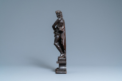 Een eikenhouten 'Ecce Homo' figuur, ca. 1600