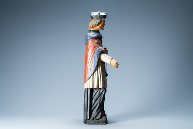 Une statue de Jean N&eacute;pomuc&egrave;ne en bois polychrom&eacute;, probablement Allemagne, 17/18&egrave;me
