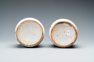 A pair of Dutch Delft blue and white albarello type drug jars, 18th C.