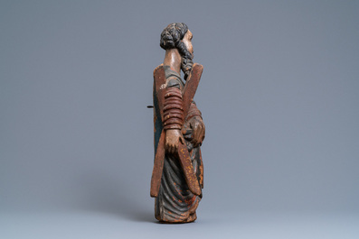 Een gepolychromeerde eikenhouten figuur van Sint-Andreas, Normandi&euml;, Frankrijk, eind 15e eeuw