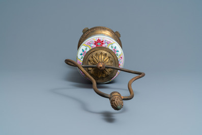 A Chinese lamp-mounted famille rose 'rooster' vase, 19th C.