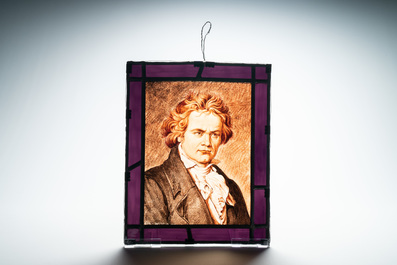 Alfred Labille et Pierre Bertrand (Lille, actif 1902-1930): Portrait de Ludwig van Beethoven en verre peint mont&eacute; en vitrail