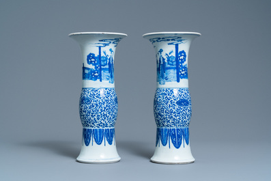 A pair of Chinese blue and white vases, Guangxu